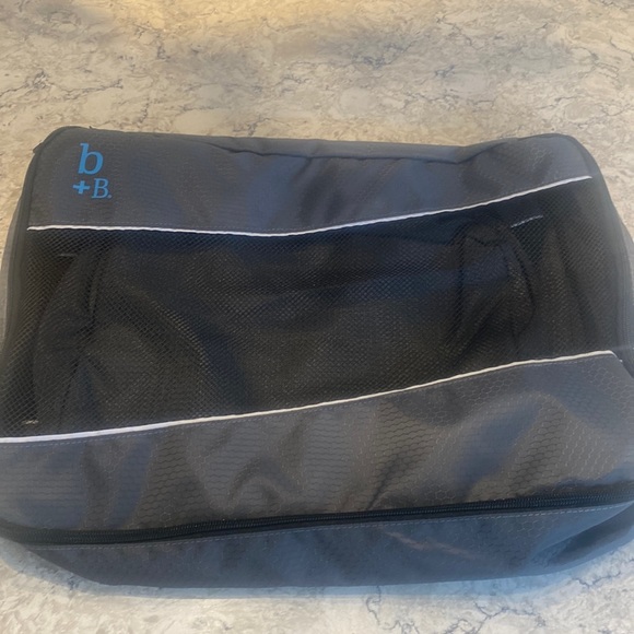 Burton + Burton soft travel bag. Nested set of three sizes. Brand new - Picture 1 of 4
